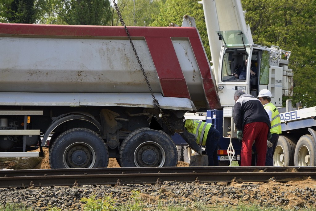 Schwerer VU LKW Zug Bergheim Kenten Koelnerstr P515.JPG - Miklos Laubert